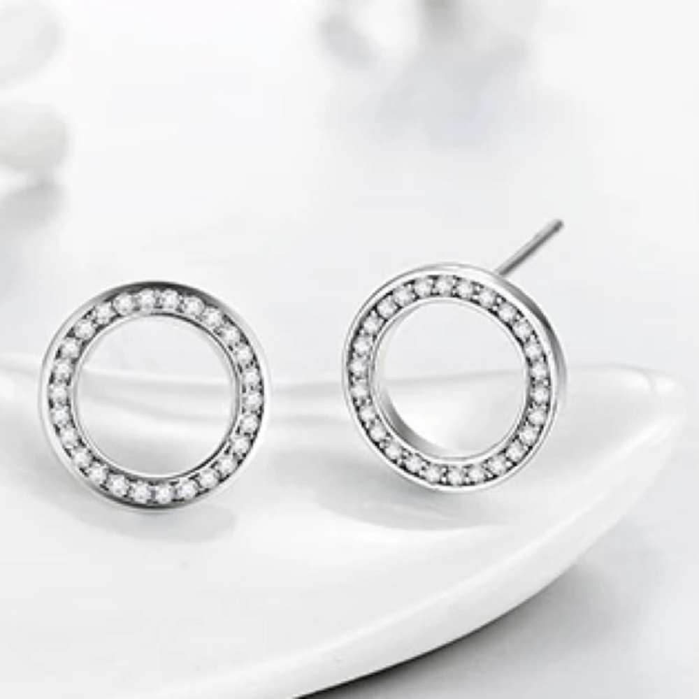 Sterling silver stud round earrings - Picture 2 of 6